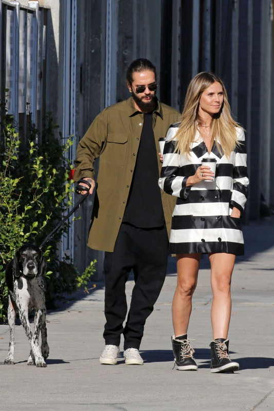 FC350B18-6A3C-49FC-B51F-BEB5329E45AE