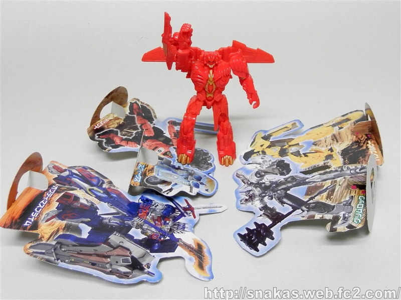 The-Last-Knight-Burning-Megatron-06