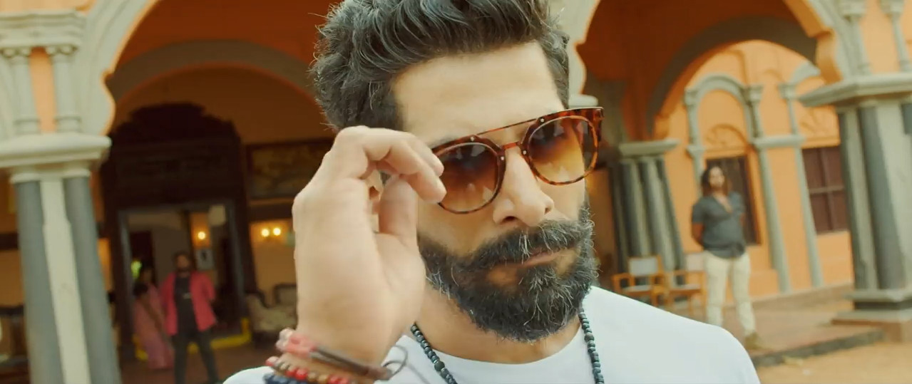 Raja the Great 2017 WebRip [Hindi + Telugu] 480p 720p ESub Screenshot