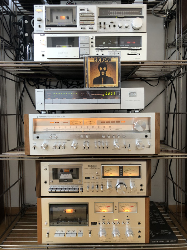 35E9E8E9-6075-4BB6-837B-C90564139E3A