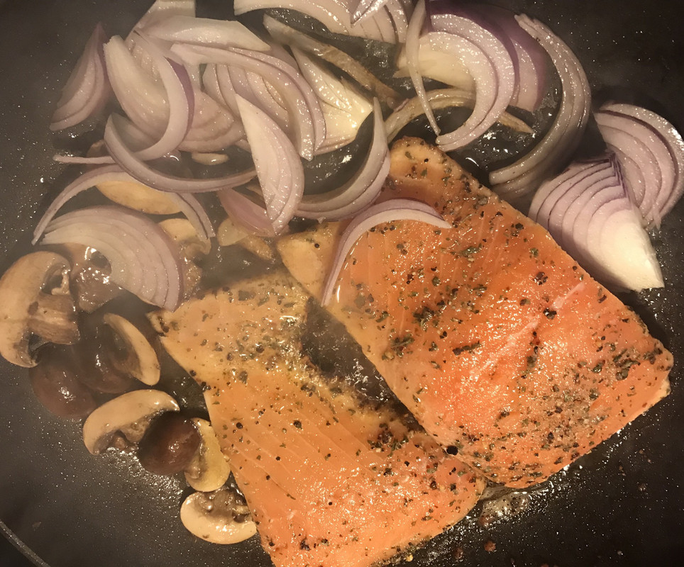 B20DA9E7-AB87-4AF1-B7B7-502891703222