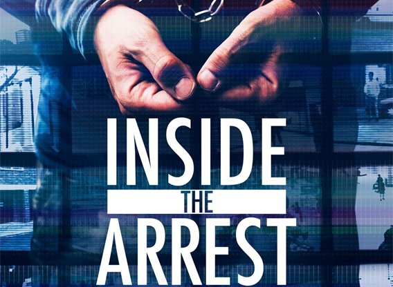 Příběhy zatýkání / Inside The Arrest (2025) / CZ