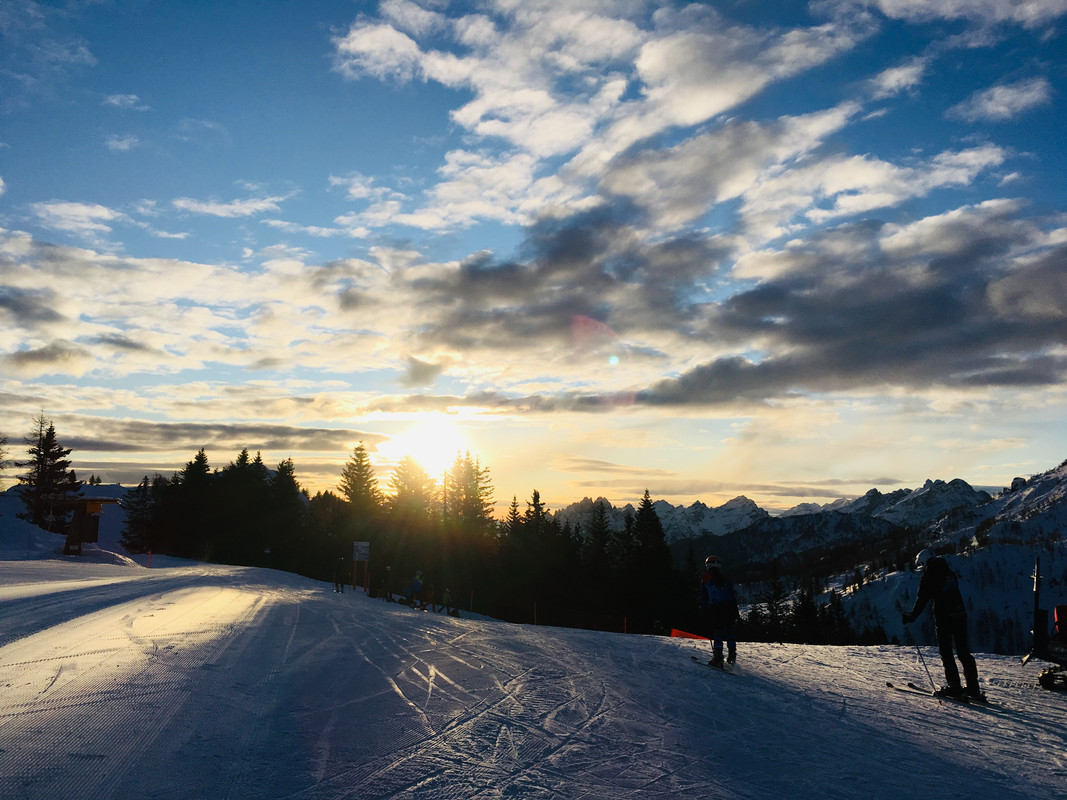 0B1CF6ED-497D-48DF-842F-3CC0B3FE790E