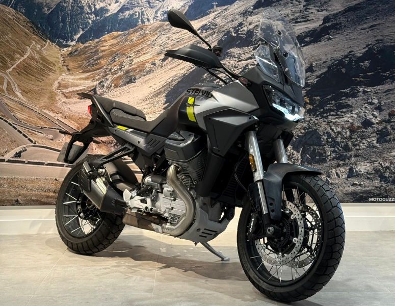 MOTO GUZZI STELVIO E5+ NERO VULCANO