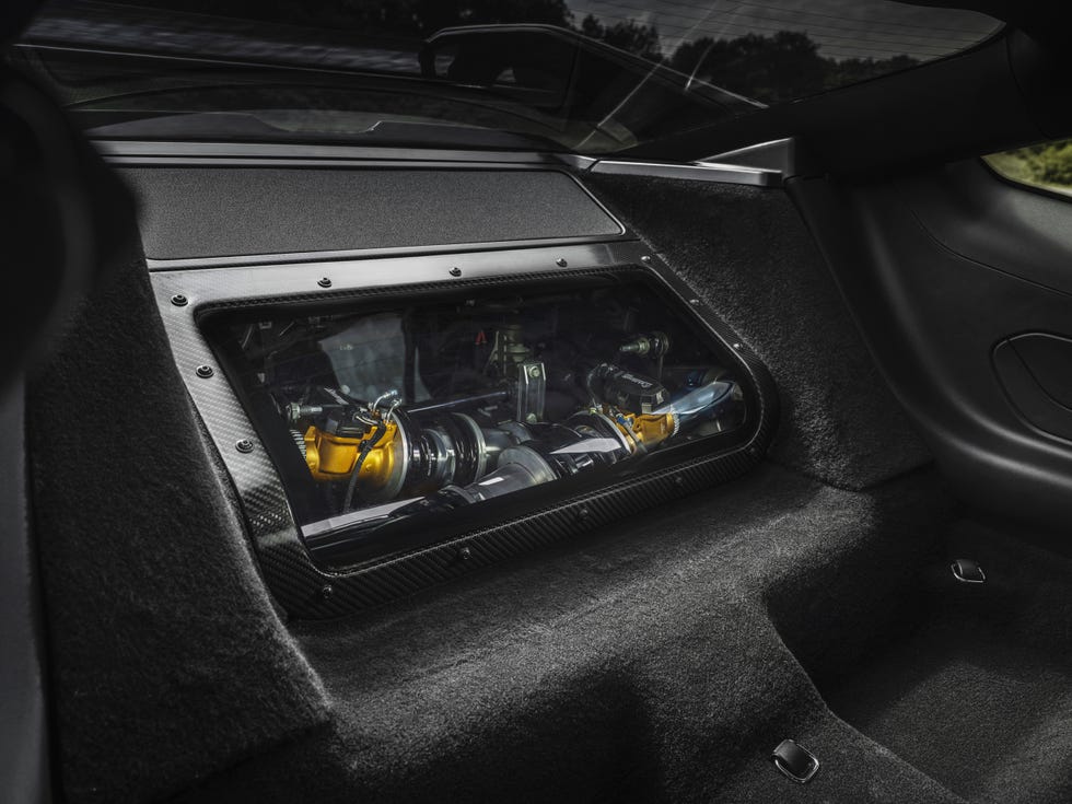 2025-ford-mustang-gtd-interior-07-666aba93a3042.jpg
