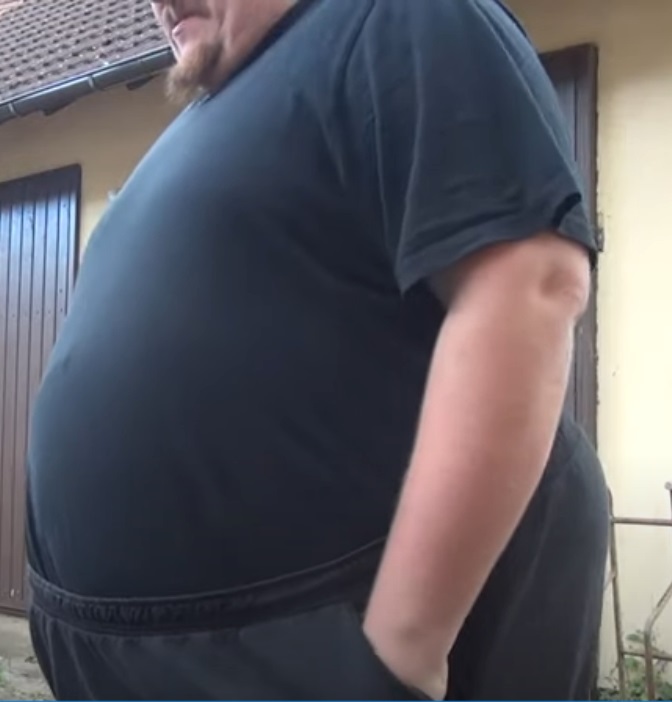 dr23rykb4.jpg