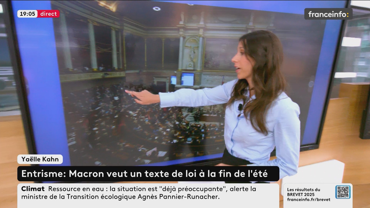 Autrement dit (Franceinfo)_2025_07_07_16_54_08.ts_snapshot_00.54.54.111