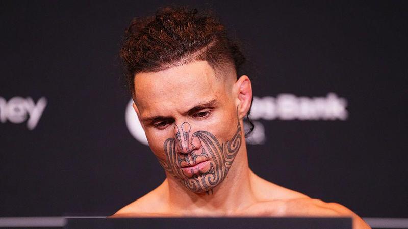 UFC уволниха Арън Тау