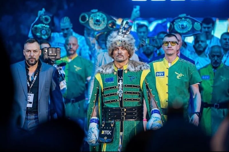 Усик: Фюри не знае как да ме победи! Във втората битка пак ще го бия