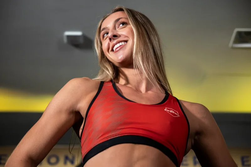 Феновете искат да видят Дакота Дичева в UFC