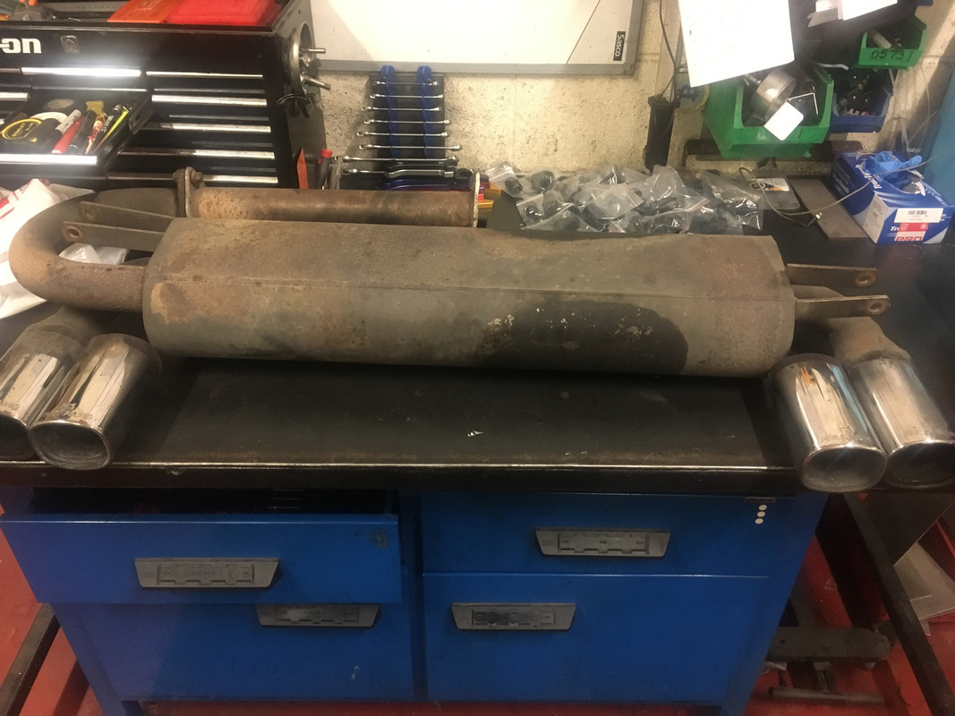 E9A4AF1C-E285-45D8-BEE6-91E8A950138A