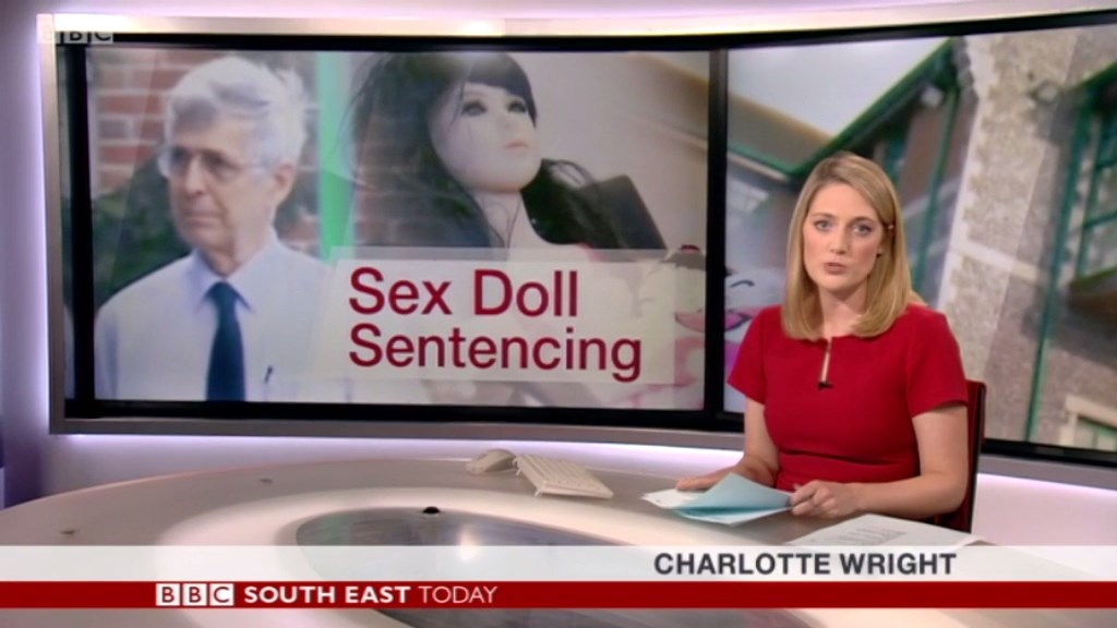 Charlotte Wright 080917.mp4_snapshot_00.52_[2017