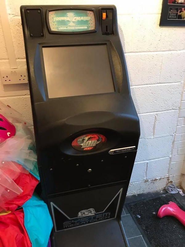 A741084E-B3B5-4D5F-8017-EA1E6A746B9B