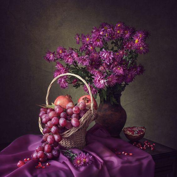 magentagrapesandflowers.jpg