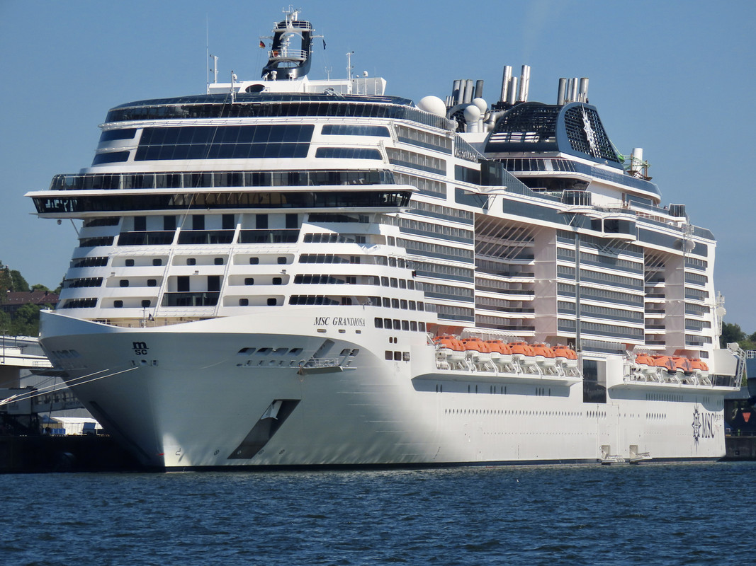 4FA4B306-A48B-415A-80BE-D75243798FA3