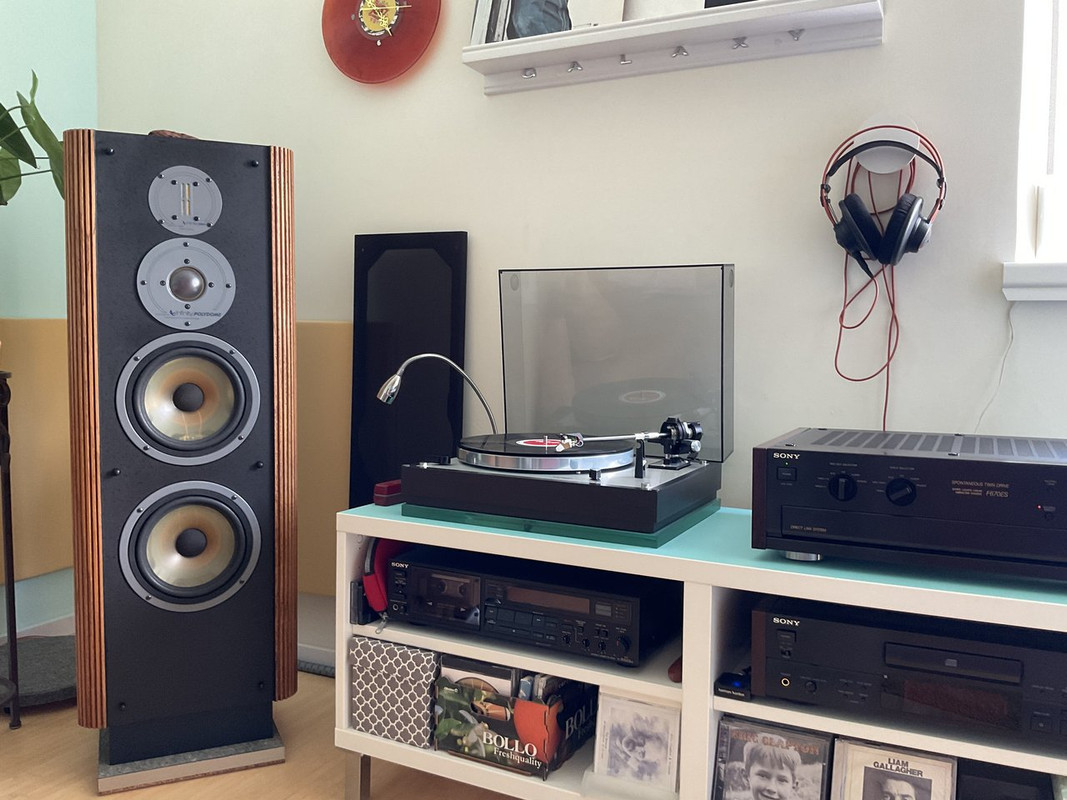 E8C3477B-7B59-4137-8D11-6135C4063EA2