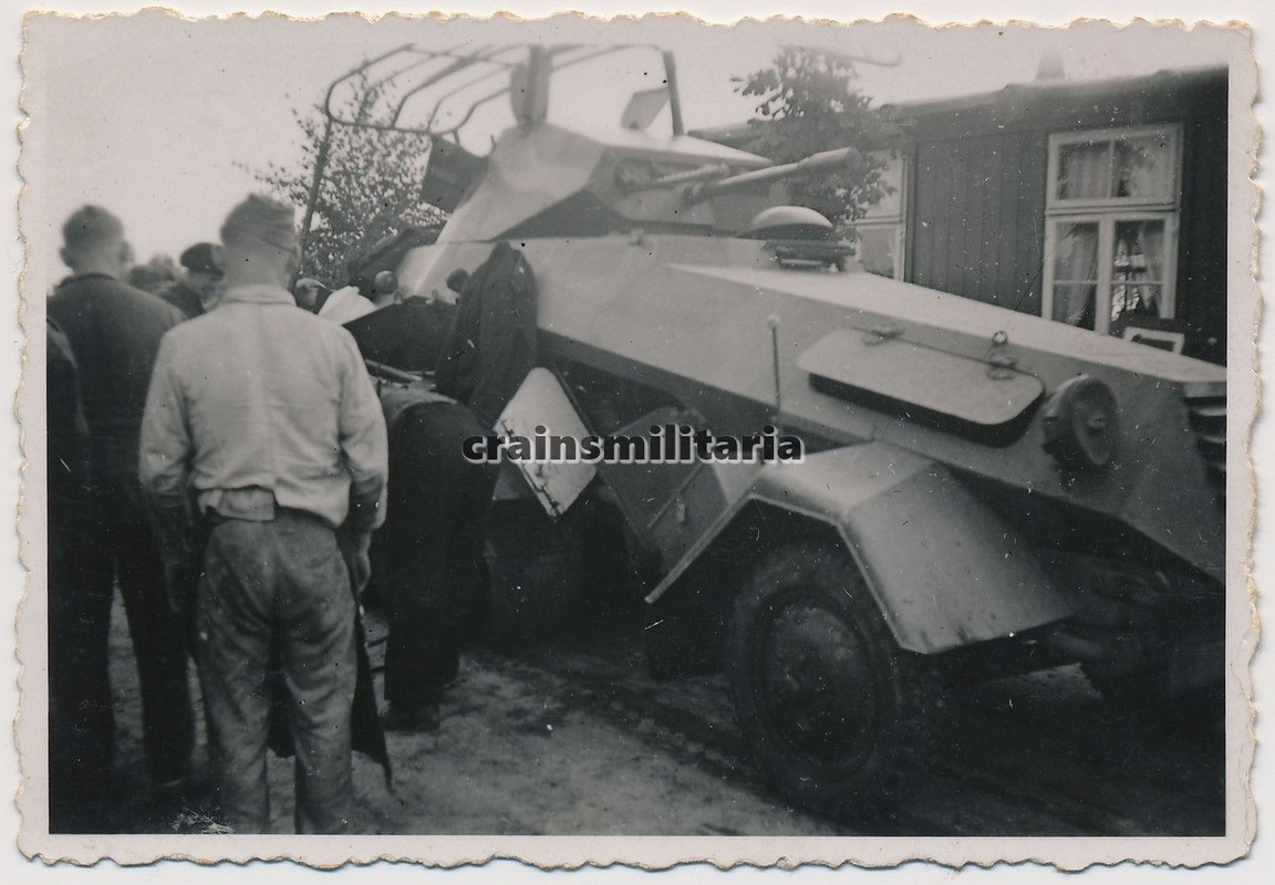 Orig. Foto 6-Rad Panzerspähwagen SdKfz 232 Funkp