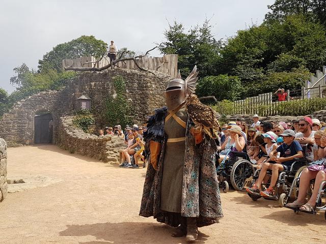 VOLVEMOS A SUIZA! + PUY DU FOU, ORADUR SUR GLANE, SAINT EMILION...Y ASTURIAS - Blogs de Suiza - PUY DU FOU...entrada para 2 días. (4)