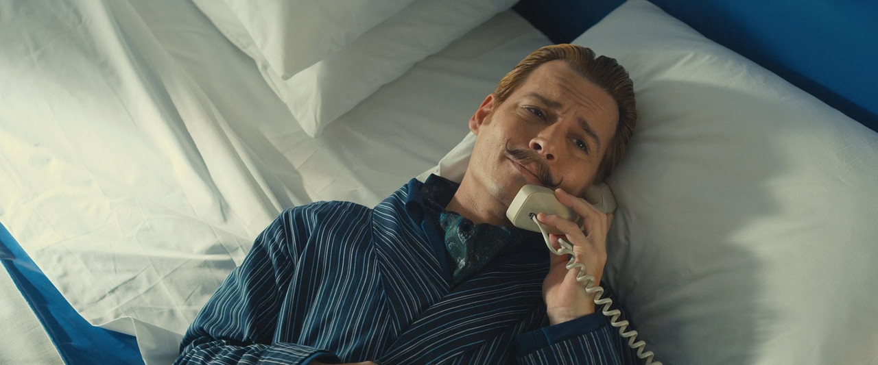 Mortdecai 2015 (1080p x265 10bit Tigole).mkv_sna