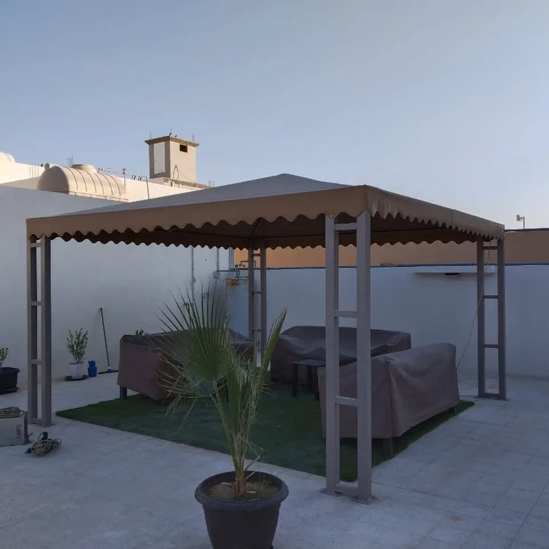 برجولة خشبية طبيعية