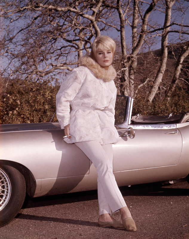 elke_sommer_me36