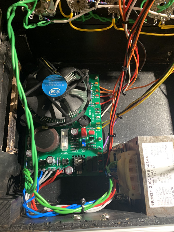 10C18DE6-6D69-490D-8142-0EAE527D1282