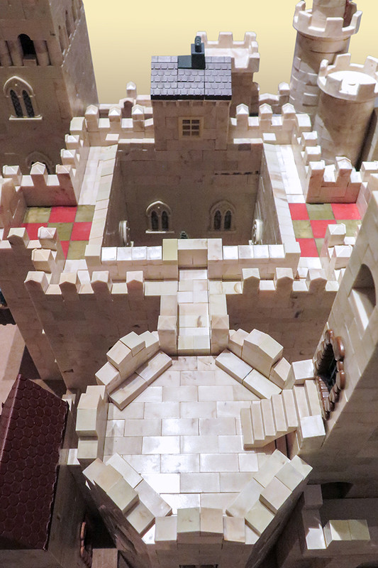 09 picat torre octogonal -