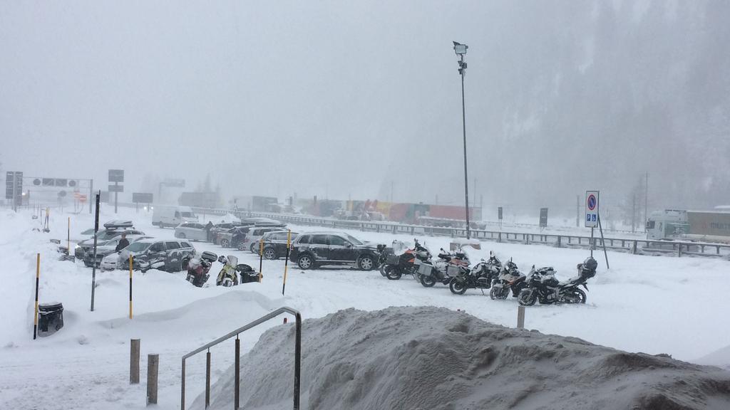 2982F857-71BB-4A91-8A4C-C3351C194229