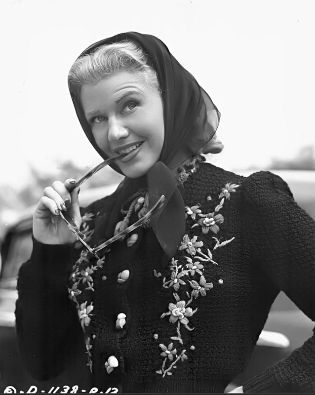 Ginger Rogers_mc64