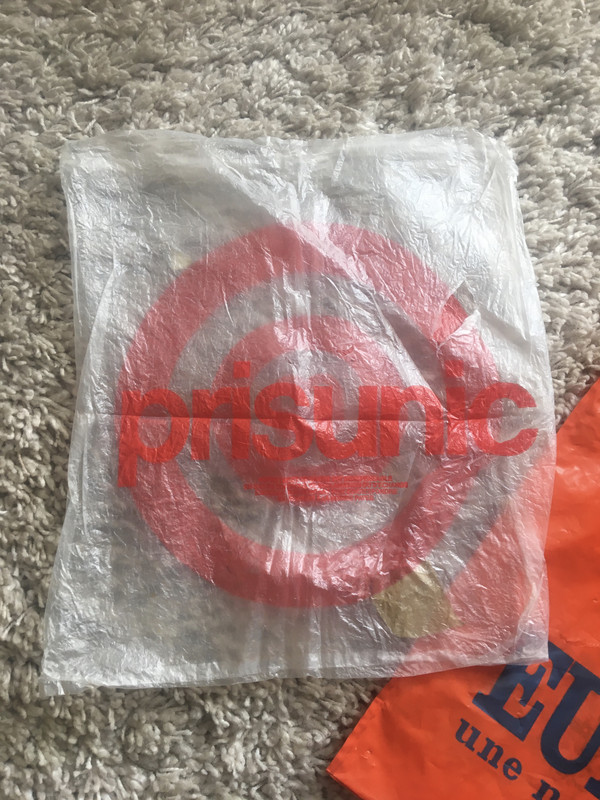 EC85B8B2-1474-49D9-AA1D-B0E7E009F89C