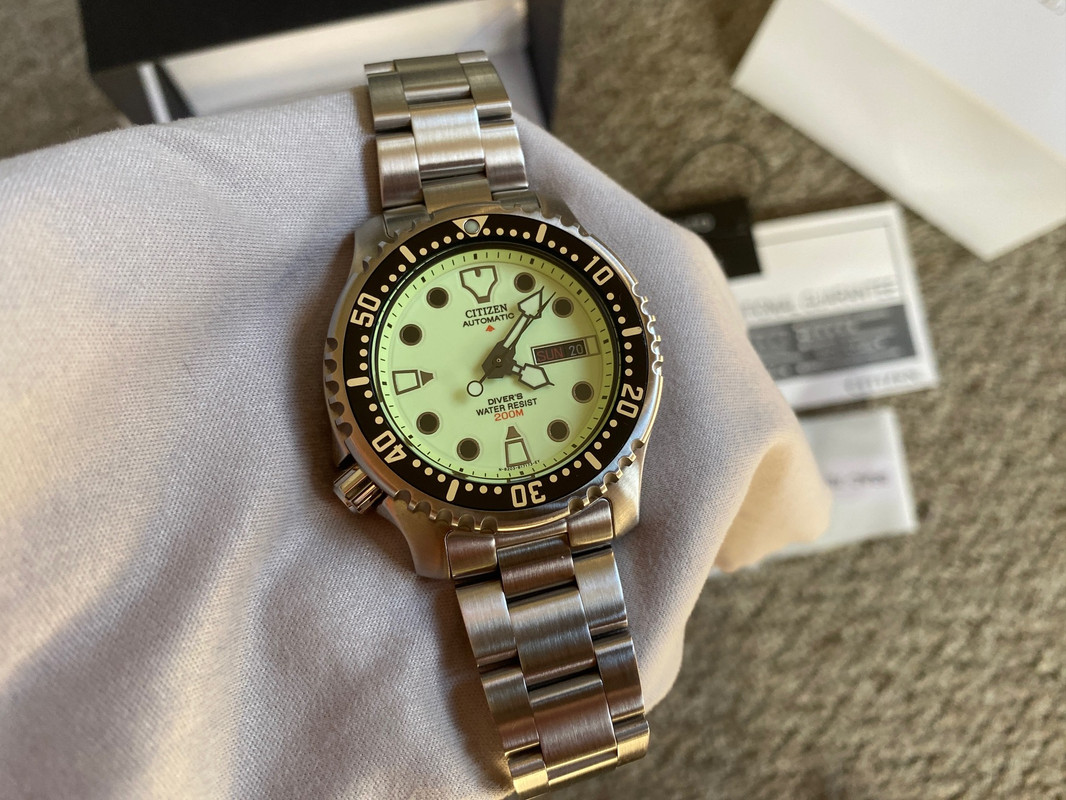 Citizen Promaster diver lume dial NY0040 with Islander SS Oyster Bracelet + Org strap
