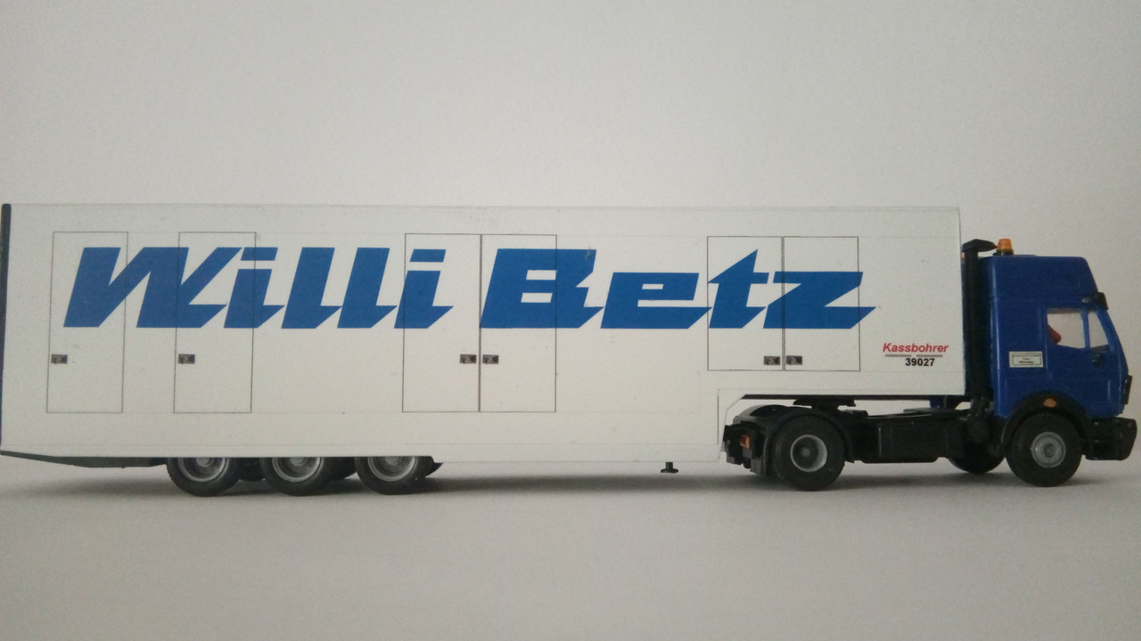 Macht (7946)
