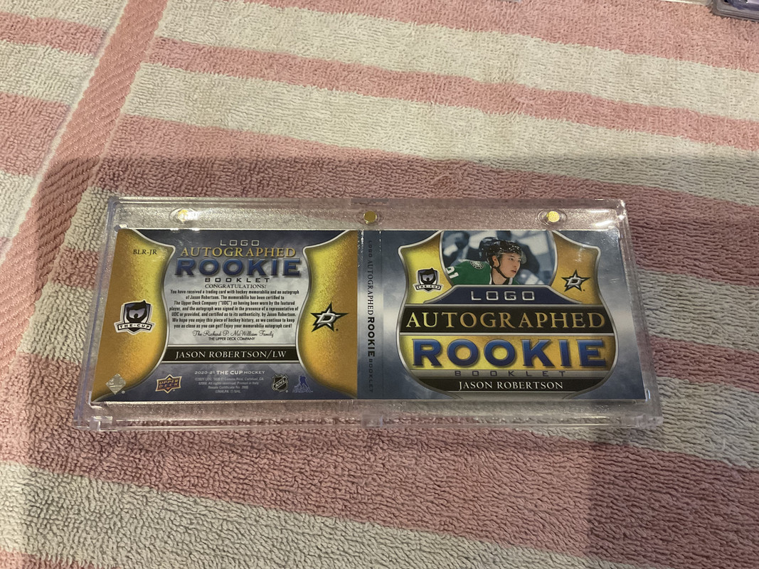 BAD406D7-26A5-40C5-B416-C0E441098566