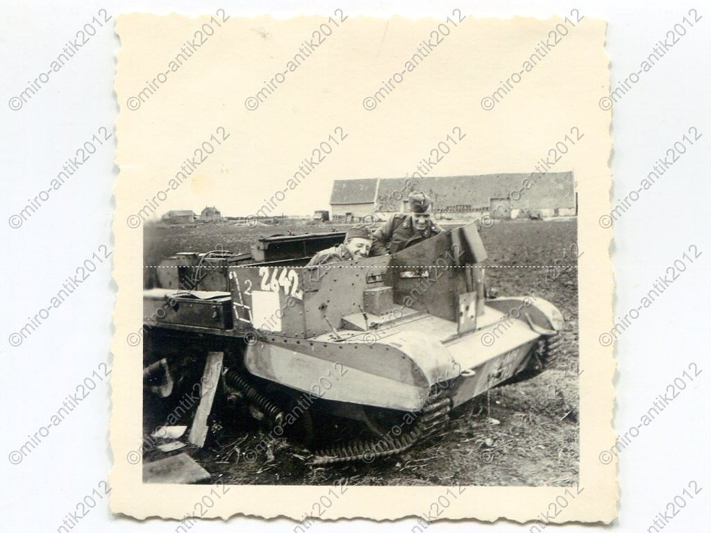 Foto, zerstörter Universal Carrier MK II Dünkirc