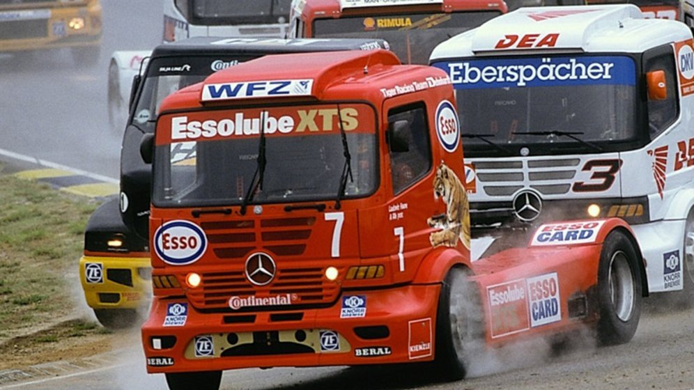 minichamps-mercedes-atego-7-faure-shampion-european-cup-1998-3-996x560-cc2