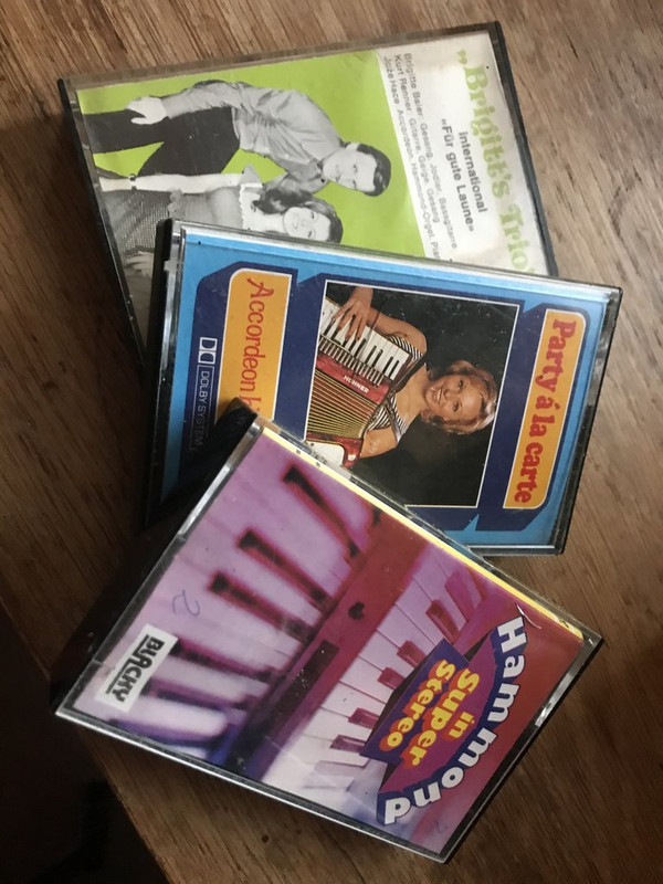 14796E68-9DDC-4B42-AC85-FC149AA56556