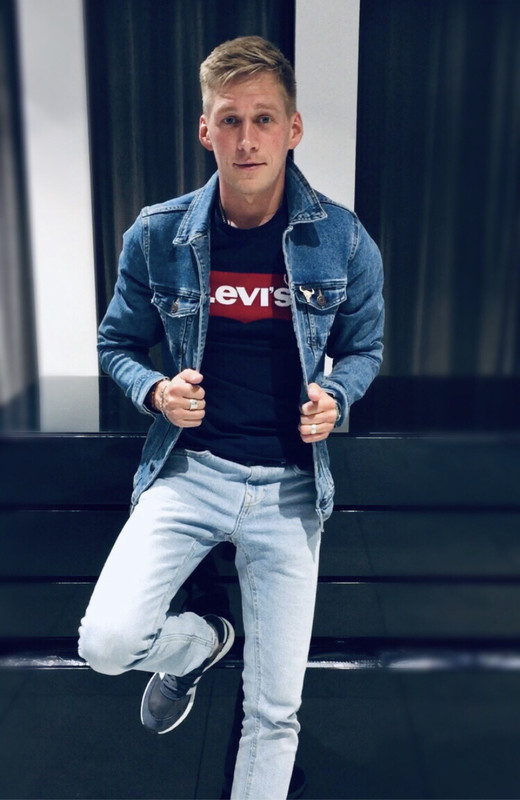 6F6CC6F4-6FA0-4913-8873-28B413898703