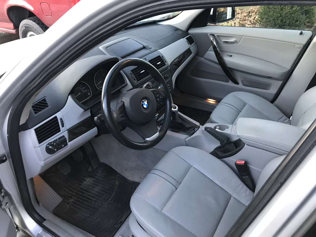 8DD0CA92-13EE-4454-896D-38DF08A386FE