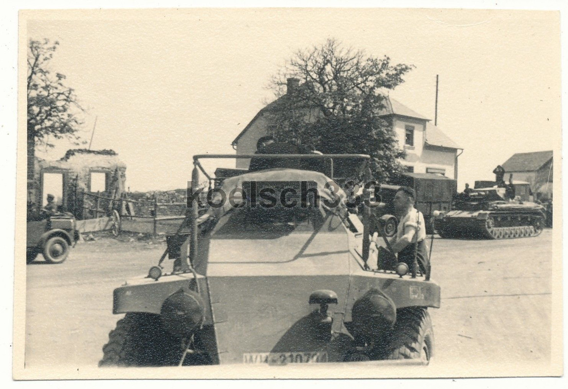 Foto Panzerspähwagen Panzer IV Kampfwagen 7. Pz.