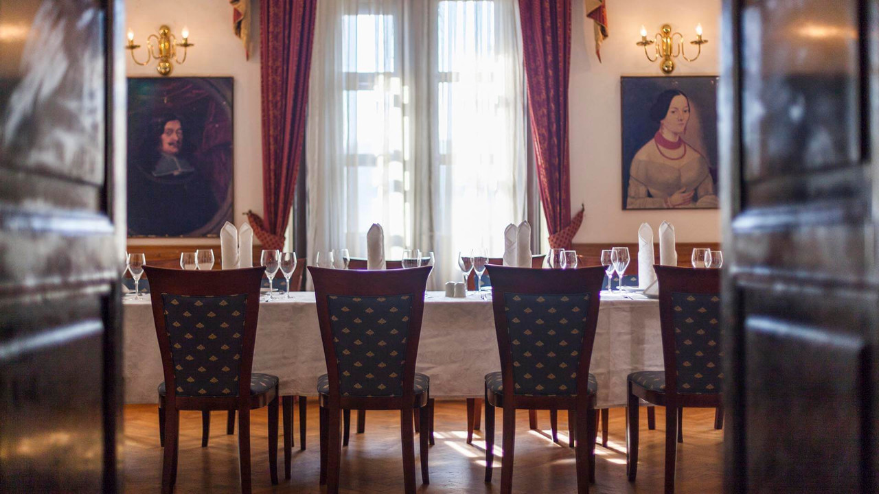 restaurant-castle-mihanovic-341