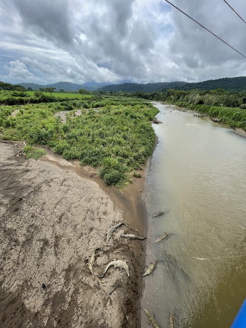 Camino a Monteverde - Costa Rica desde el aire. Una ruta diferente. Julio 2021 (4)