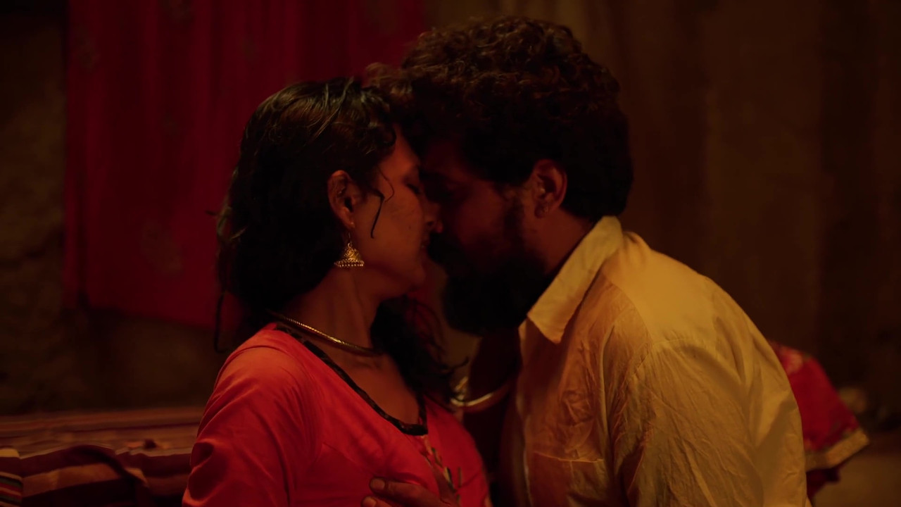 [Image: vlcsnap-2025-10-28-19h25m08s226.jpg]