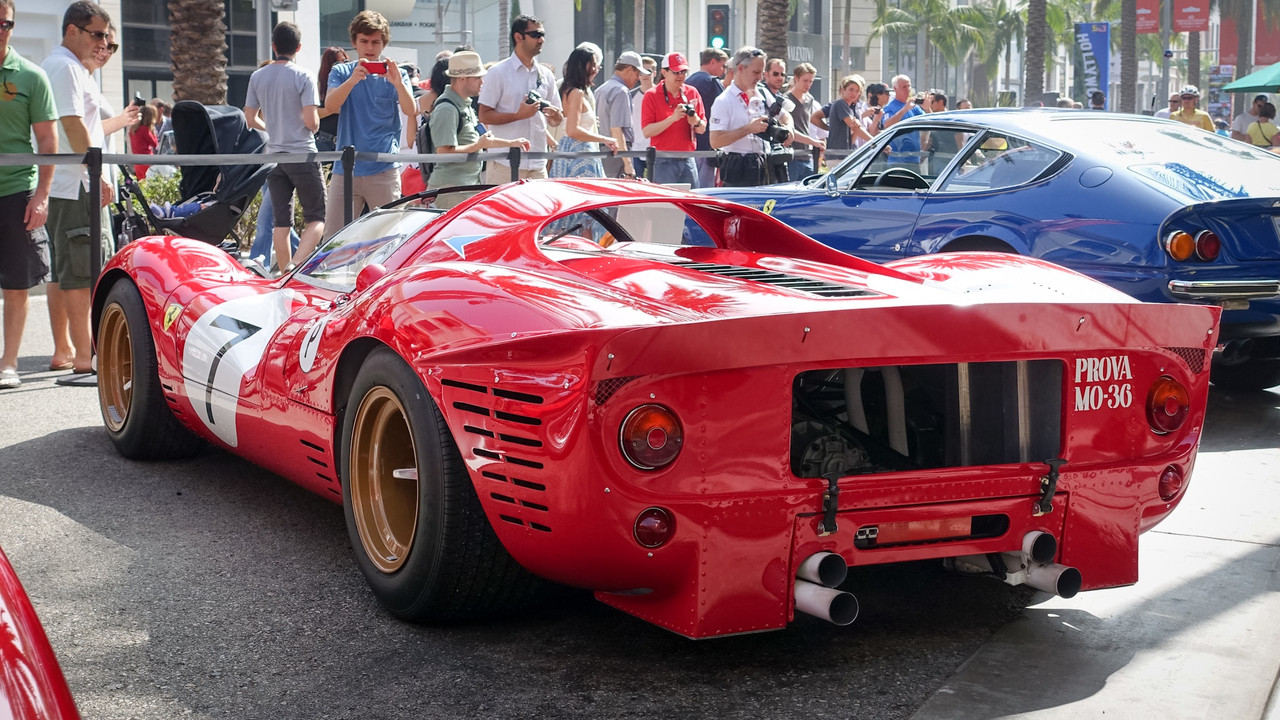 Ferrari_1967_330_P4_(1)