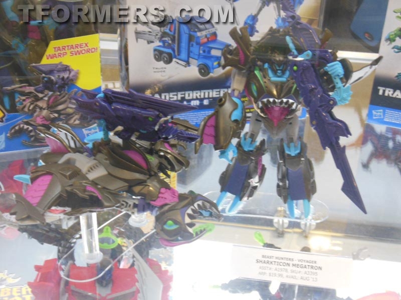 Botcon 2013 - Transformers Prime Beast Hunters D