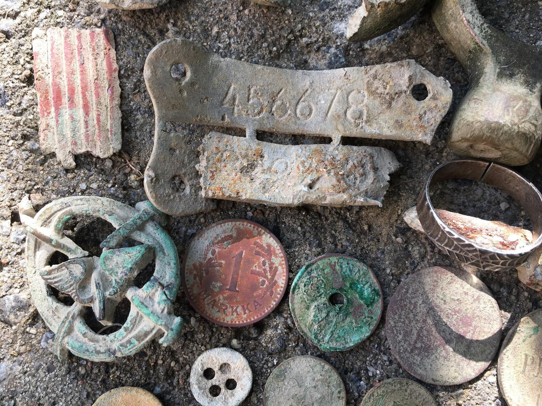 0EBC4B22-5B0B-47D7-B311-CD638DB9A5C2