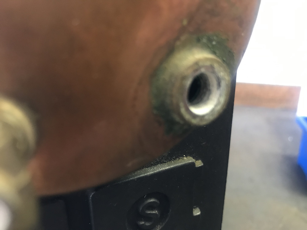 D95BDC56-7A4F-4301-833F-661A40F78983