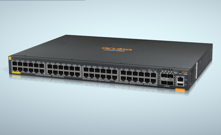 Detalhe das 48 portas Gigabit Ethernet com LEDs de status do Switch Aruba CX 6200F JL727A.