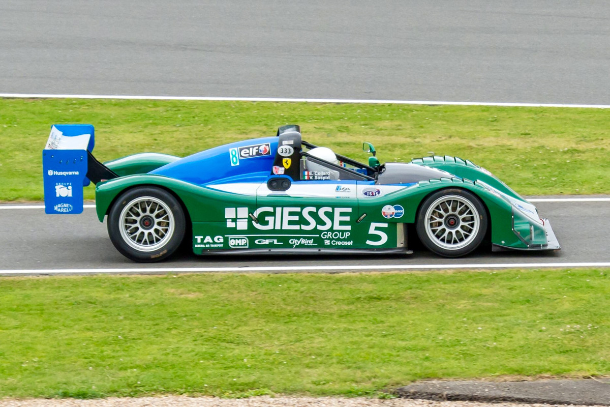 7AA8D8BF-FA65-4C4A-975F-E1068D6CD492