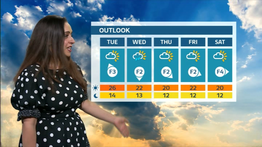 05.16 - 18.00.01 - ITV News London. The latest news and weather from ....ts_snapshot_27.22.066