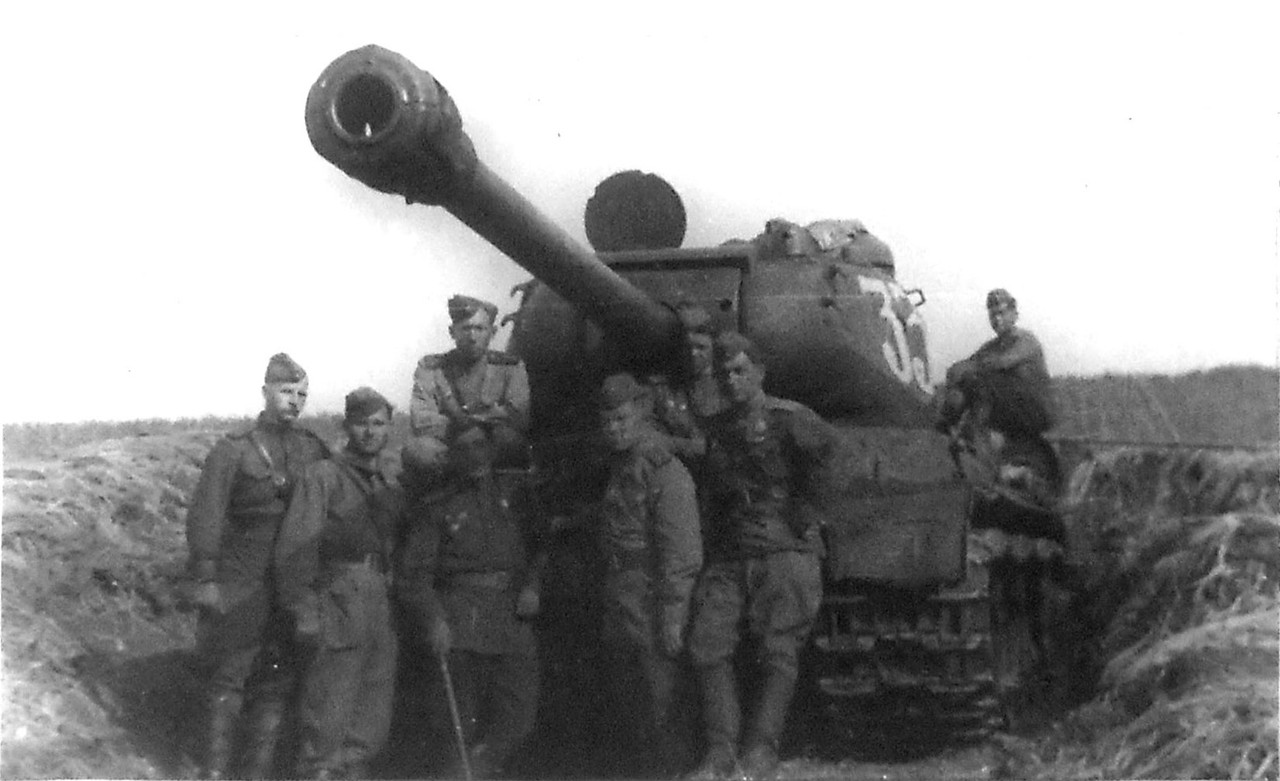 Боевой путь Первой гвардейской танковой армии и её герои. Том 5 Вислинская наступательная операция (